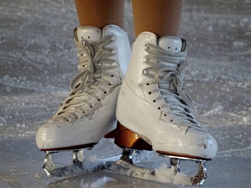 skates figure skating artificial ice