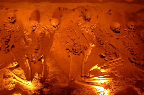 skeleton grave burial