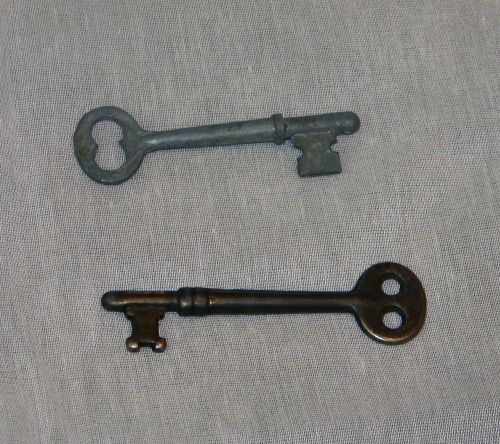 keys skeleton antique