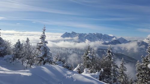 ski skiing kössen