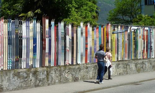 ski fence pedestrian