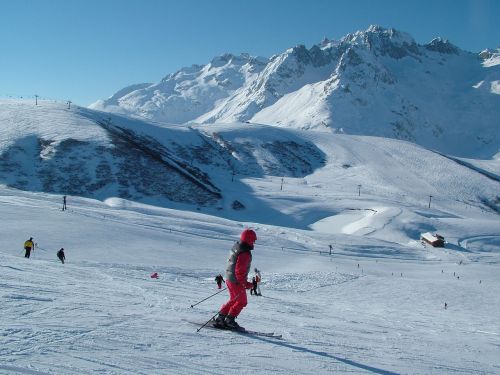 ski valmorel snow