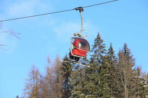 ski lift ski skiing