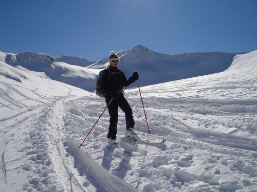 backcountry skiiing ski touring courses skiing