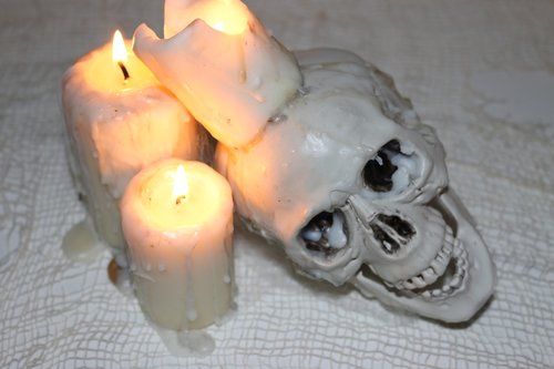 skull  candle  candlelight