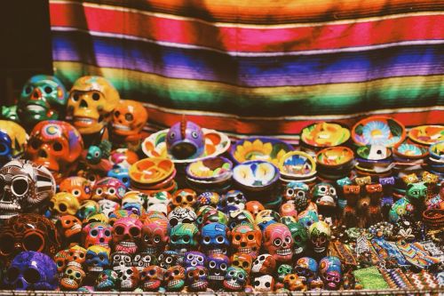 skulls art market