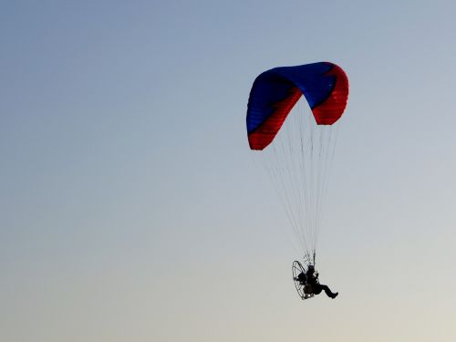sky paragliding extreme