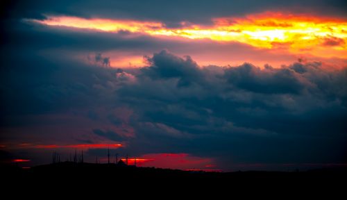 sky cami the minarets