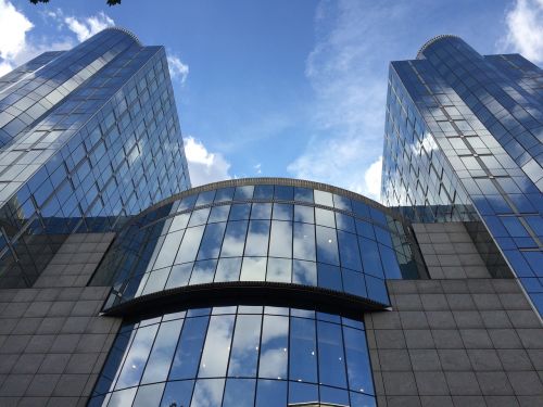 sky building mirrored the european parliament