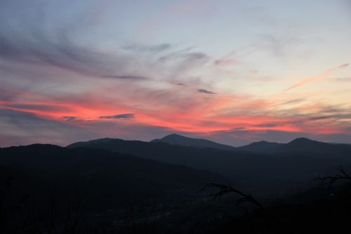 sky mountains dawn