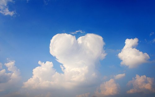 sky  clouds  heart