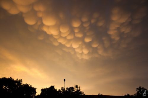 sky cloud ball