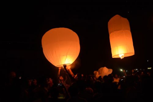 sky lanterns lantern sky lantern