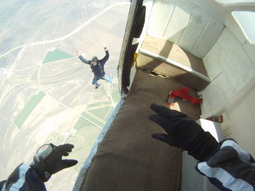 skydiving parachutist jumping