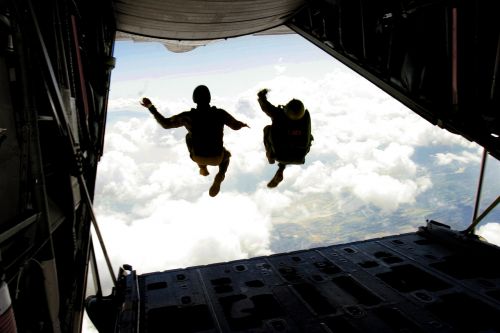skydiving jump falling