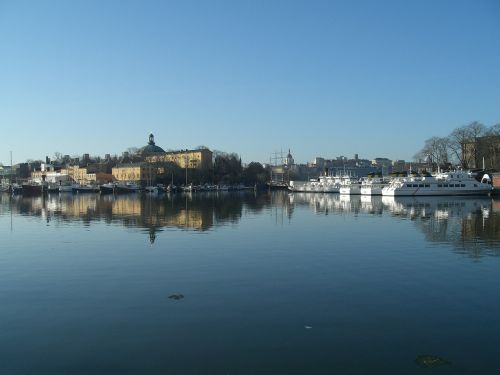 skyline stockholm water