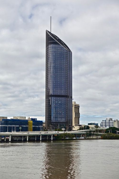 skyscraper tower brisbane