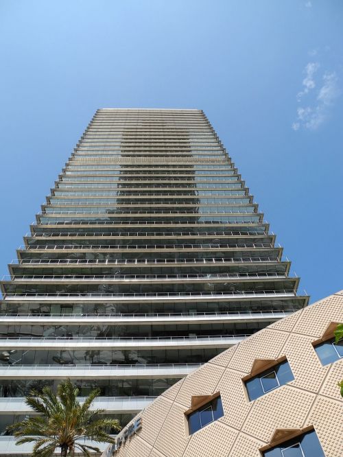 skyscraper sky facade