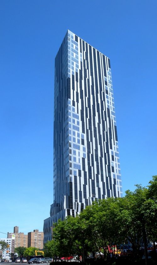 skyscraper modern architecture