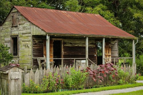 slave cabin laura plantation louisiana