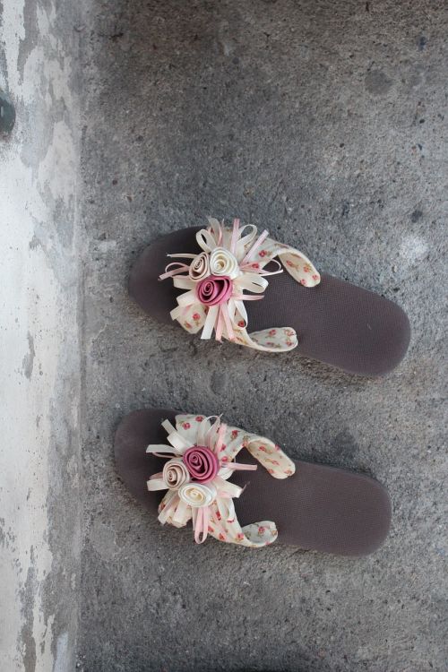 slippers shoes flowers