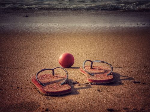 slippers ball beach
