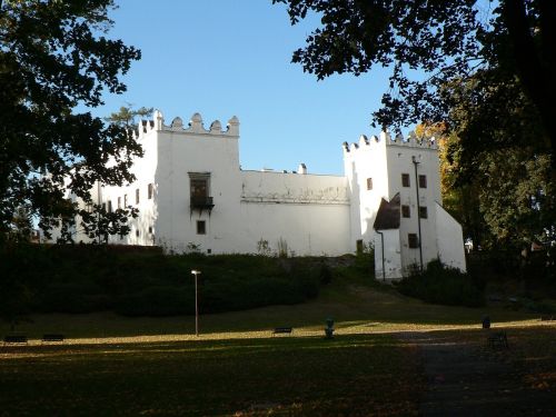 slovakia strážky castle