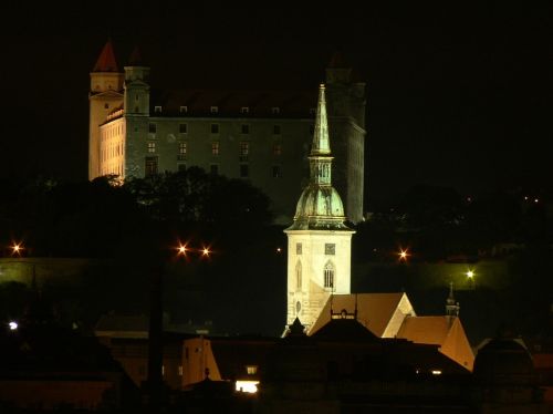 slovakia bratislava night