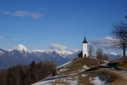 slovenia  church  mountains