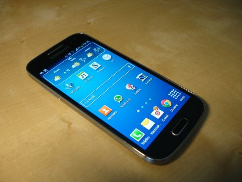 smartphone samsung galaxy s4 mini