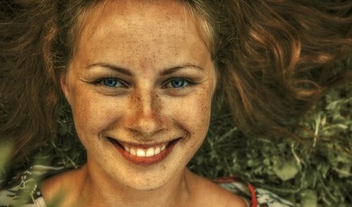 smile  freckles  woman