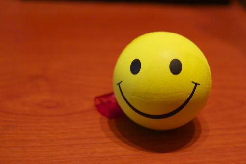 smile ball yellow