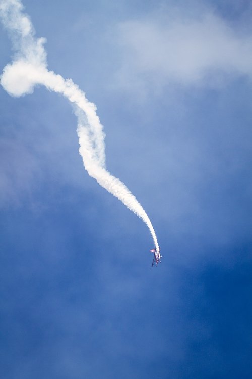smoke  airplane  sky