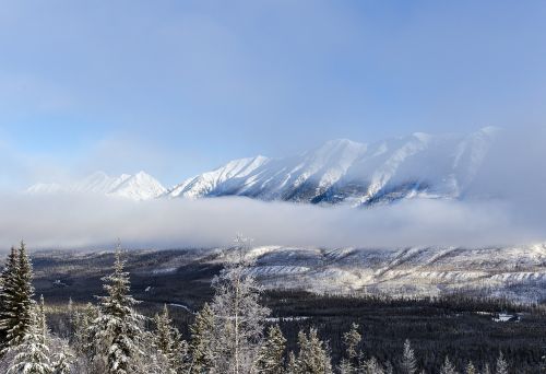 snow mountain cloud