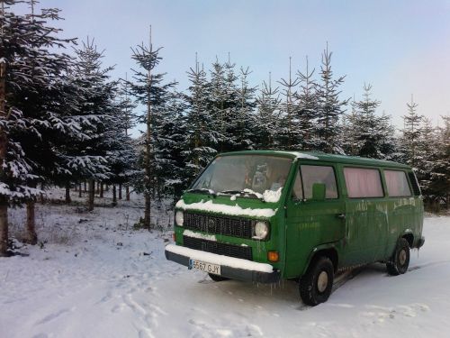 snow green truck