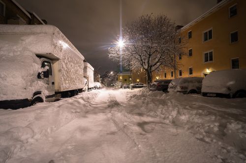 snow street cars