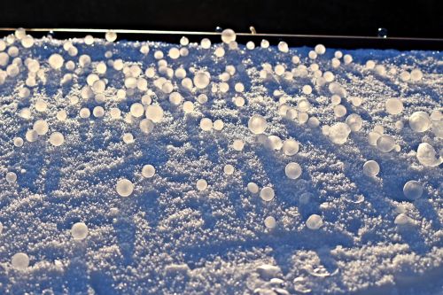 snow soap bubbles frozen