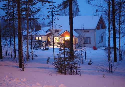 snow house finland