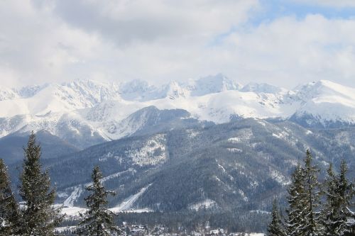 snow mountain winter