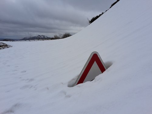 snow  mountain  winter