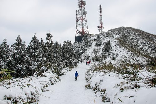 snow  mountain  tower