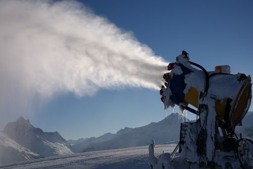 snow cannon nozzle spray