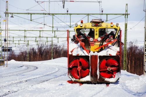 snow thrower train snow