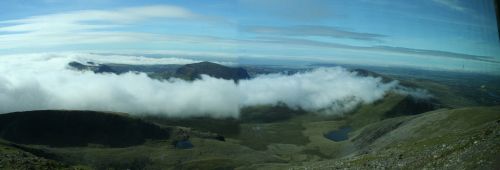 snowdon clouds mountains