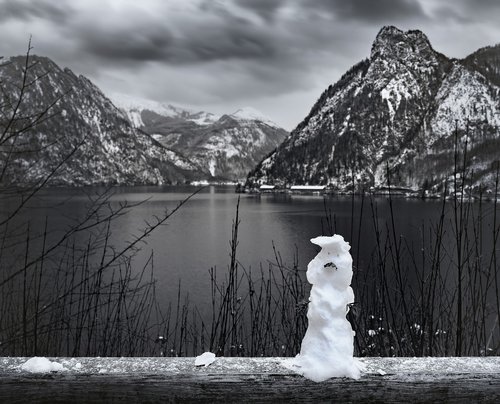 snowman  snow  salzkammergut