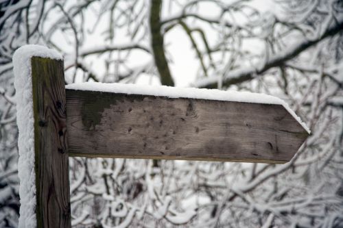 Snowy Tourist Sign