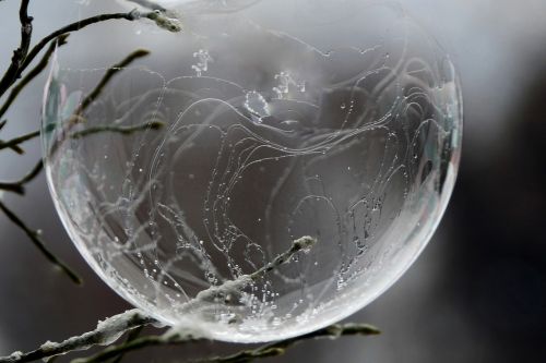 soap bubble freezer winter