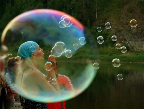 soap bubbles girl vacation