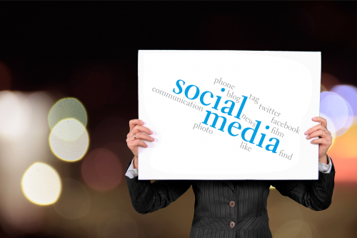 social communication social media
