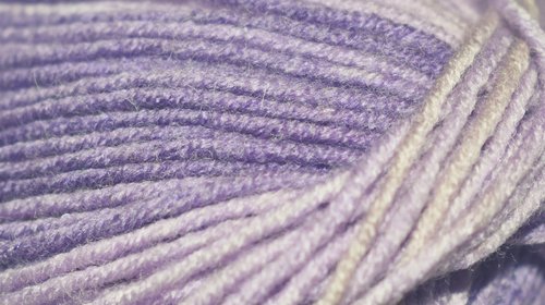 soft  thread  wool